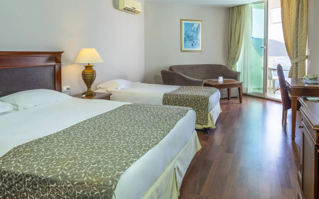 Bodrum Holiday Resort & Spa