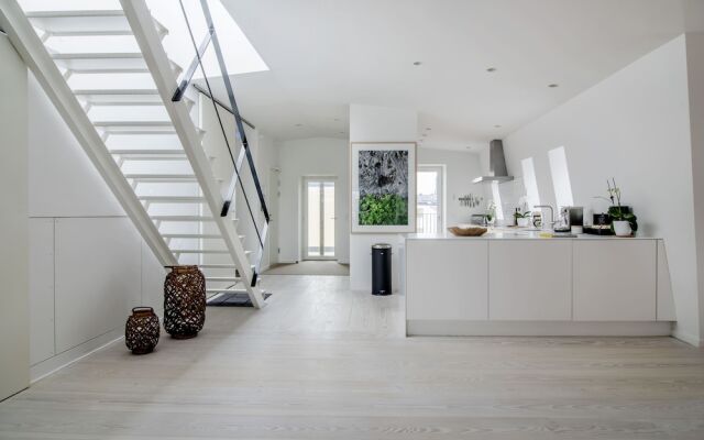 Dinesen Collection Luxury Condos By Royal Danish Theatre
