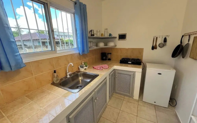 Secure 2-pers Apartment Close to the Beach