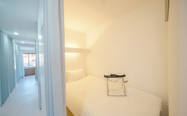Transit Hostel