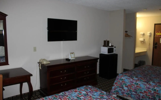 Select Inn Maple Grove