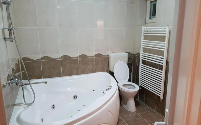 BigCitty Rooms and Apartments