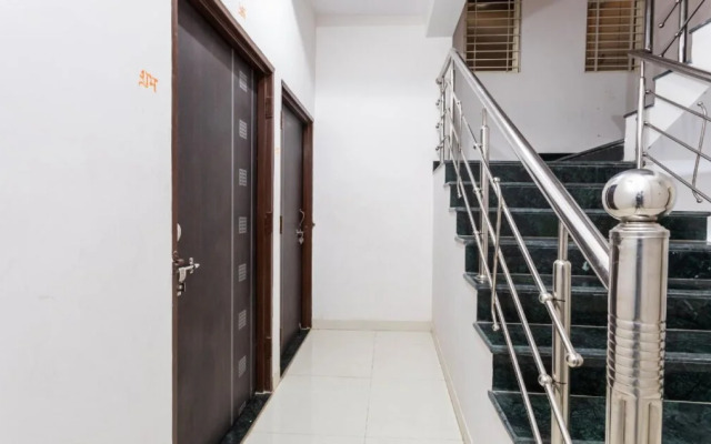 Rishabh Residency By OYO Rooms