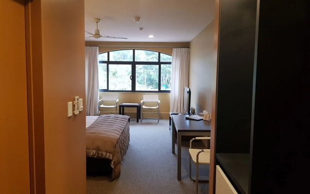 Quality Hotel Oceans Tutukaka
