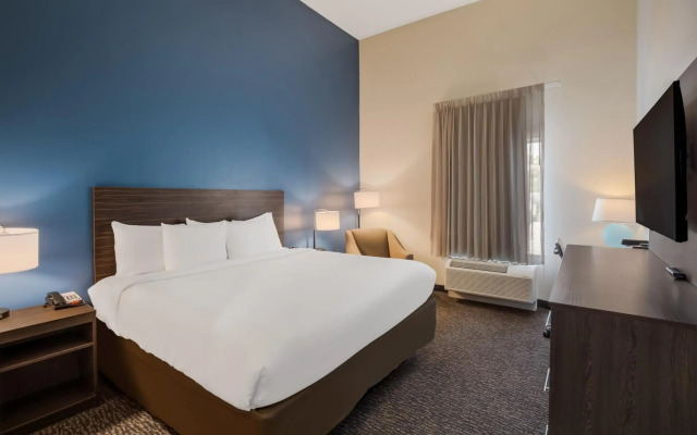 La Quinta Inn & Suites by Wyndham Sulphur (Lake Charles)