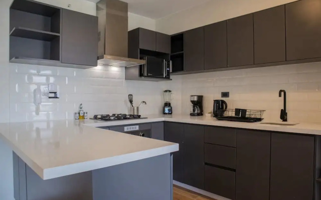 w Stylish 1BR in San Isidro