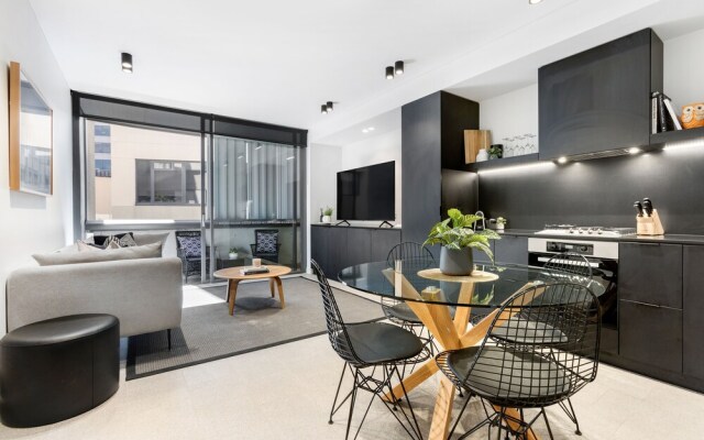 The Surry Apartments by Urban Rest