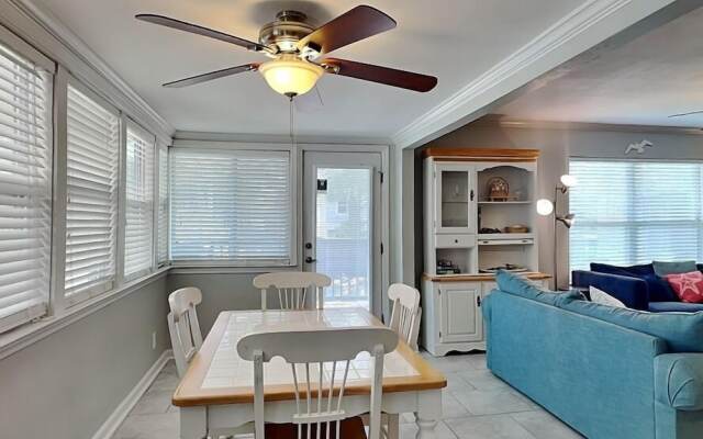 Sangria Dreams by SVR