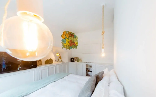 Bello Lake Como Suites