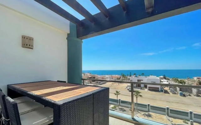 Quiet Cozy Getaway With Stunning Ocean View