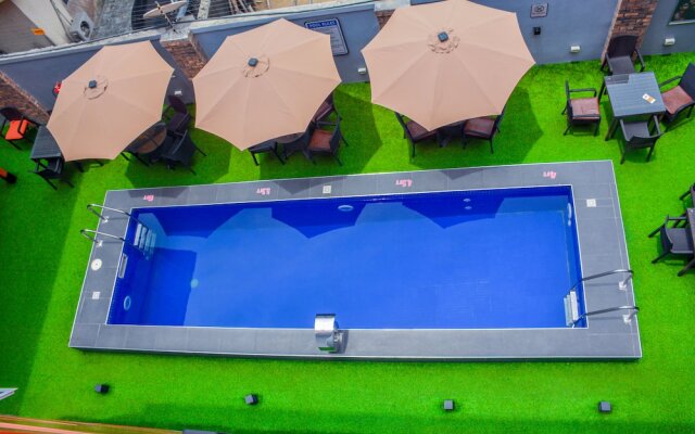 Bedouin Hotel & Suites