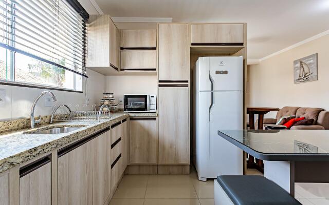 Lindo apto c/ sacada 850m da praia Ingleses RSY204