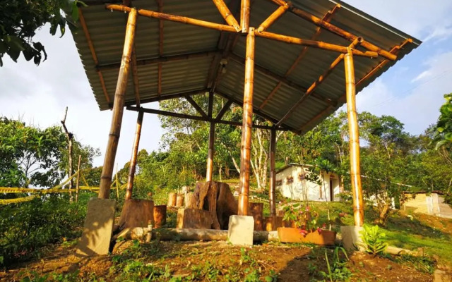 Portal del Sendero Panche