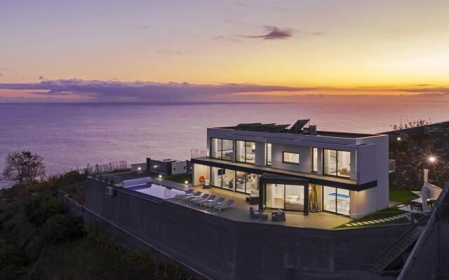 Seacrest (Madeira Villas)