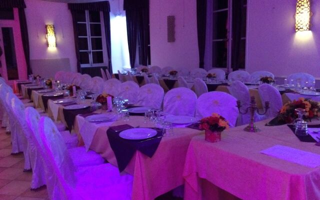 Chateau de la Rocherie Nevers Nord / Varennes-Vauzelles