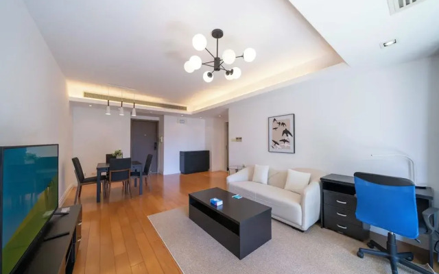 Tyms 1BR 1BA Apt Xujiahui Metro