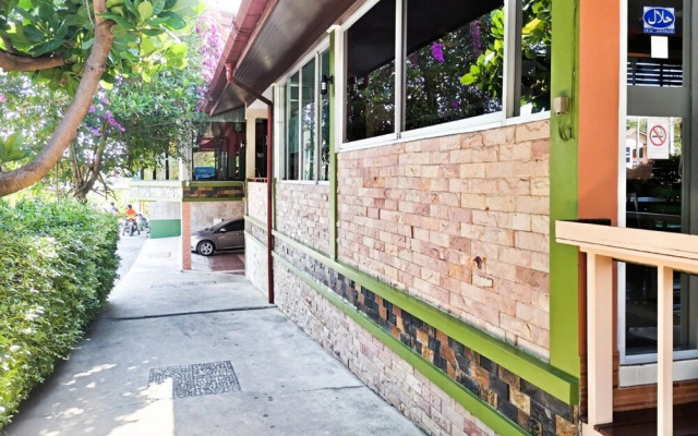 Jim Dandy Place Hostel
