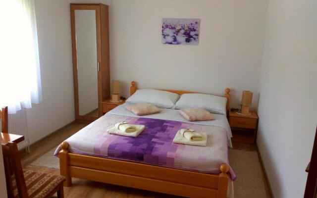 Guest House Lipov Hlad