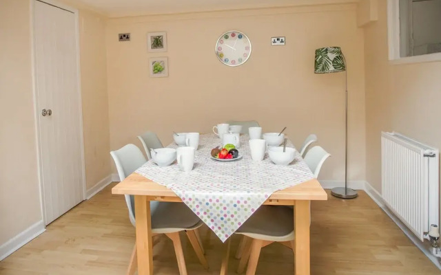 Wey Cottage