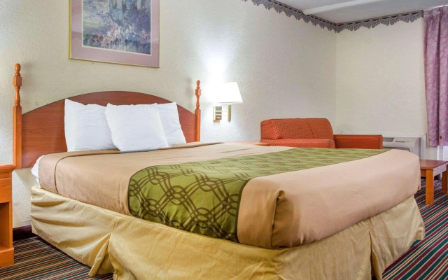 Rodeway Inn Stone Mountain