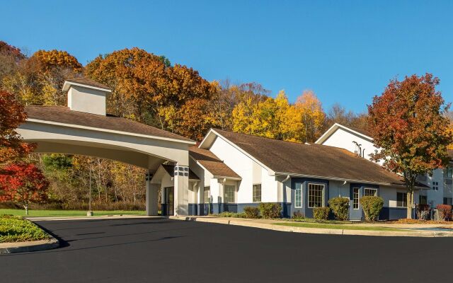 SureStay Plus Hotel by Best Western Highland Poughkeepsie