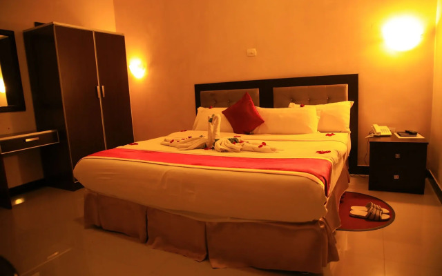 Lake Mark Hotel