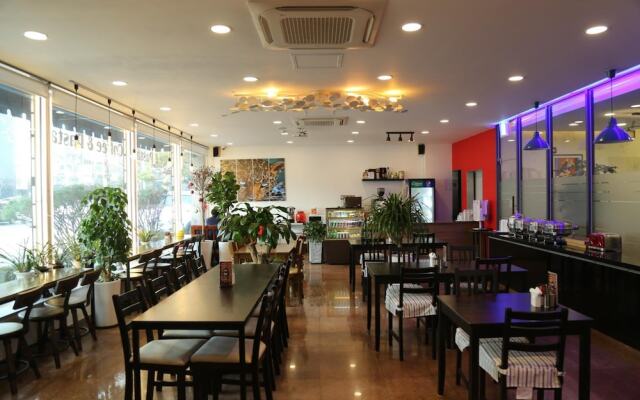 Tiffany Tourist Hotel