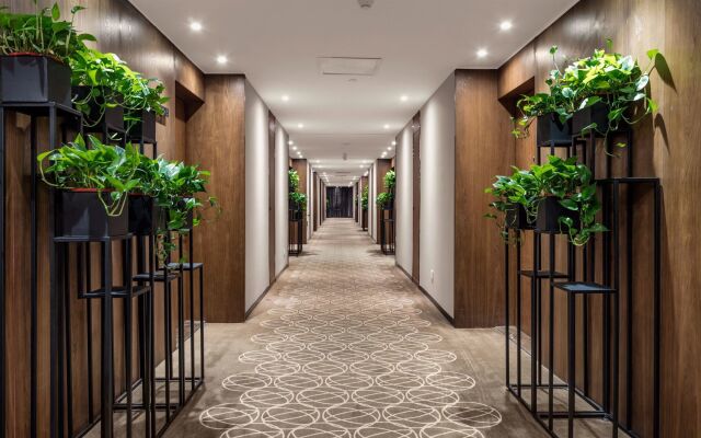 Life All Suites Hotel (Suzhou International Expo Center)