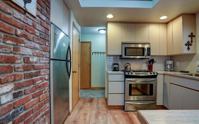 6 Otter-HOT Tub-3BR/2BA