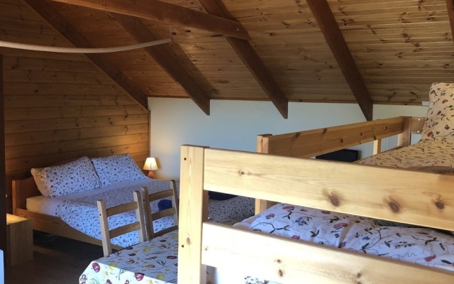 Alpine Stag Lodge Unit 1 – Guest Rooms – Merrijig
