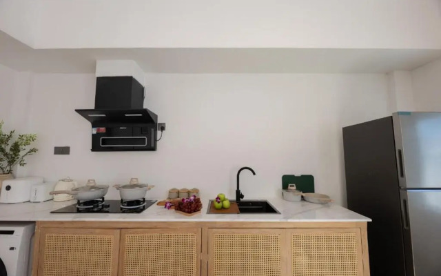 Ratchada Retreat Boutique Suites