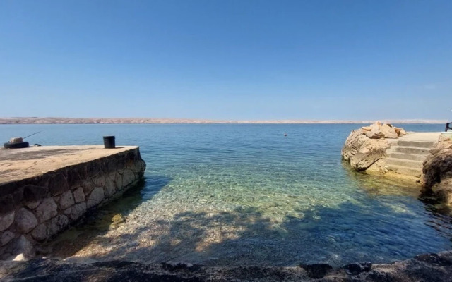 Jase - 30 m From Beach - A2