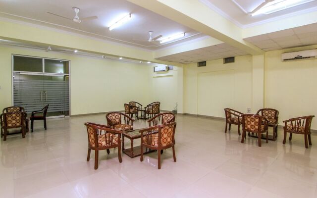 OYO Flagship 190 Gomti Nagar