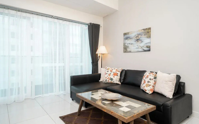 Design Apartment With Stunning View Of Palm Island