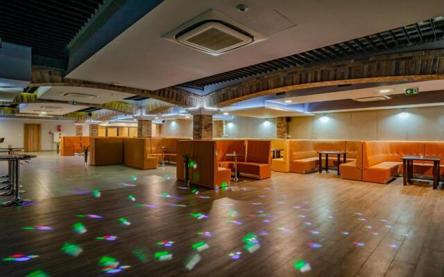 Hotel Paryski Art & Business