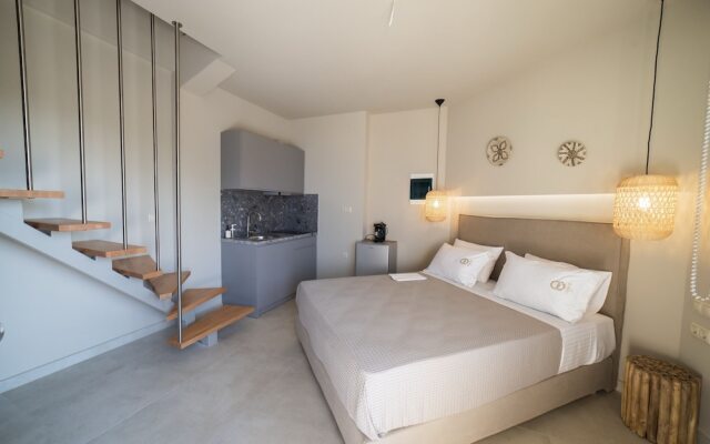 Theros Suites