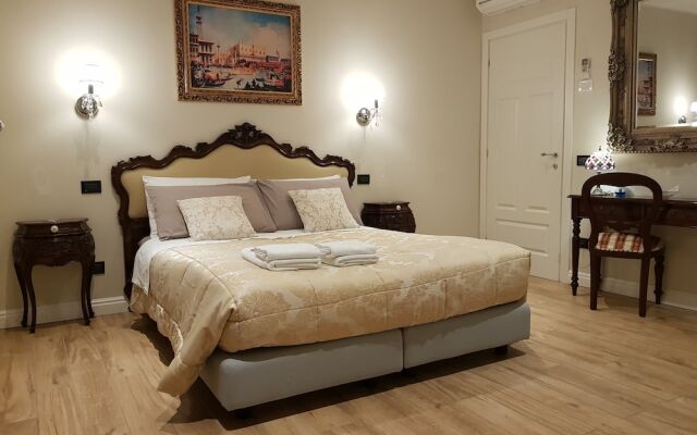 B&B Fine Venice