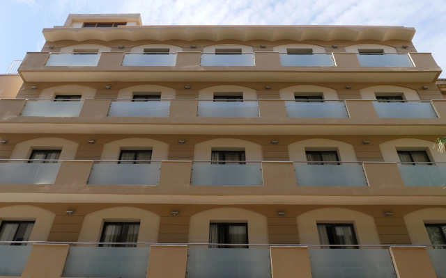 Hotel Rusadir