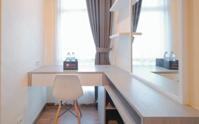 Compact And Comfortable Living Studio At Grand Sungkono Lagoon Apartment – Guest Rooms – Surabaya