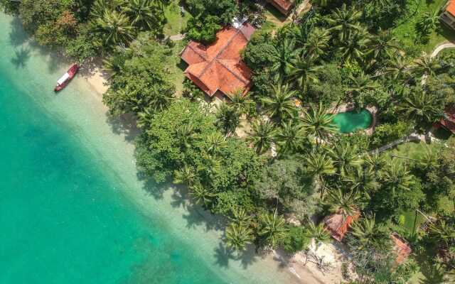 Baan Mai Beachfront Lone Island Phuket
