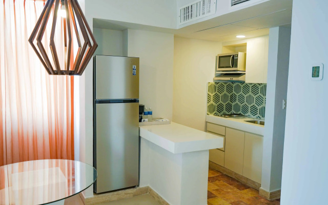 Luna Palace Hotel and Suites