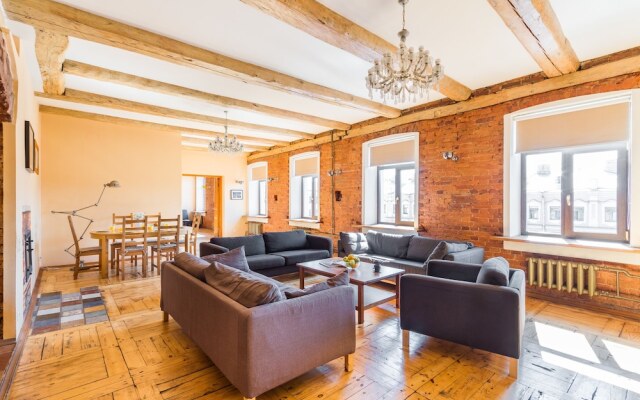 Griboedov Loft Apartments K47