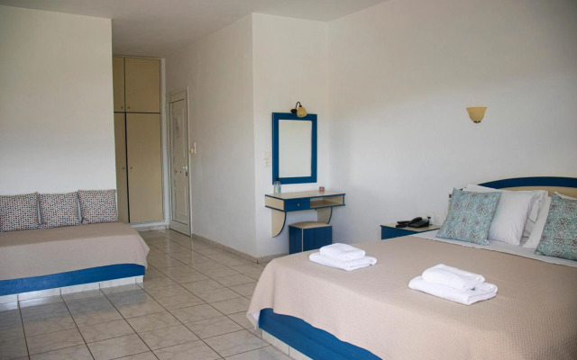 Castri Village Hotel