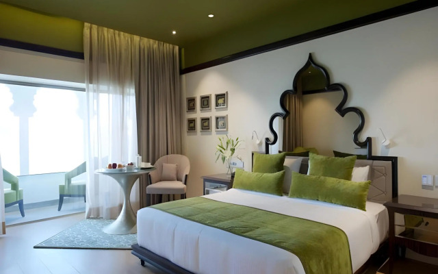 Hotel Lakend