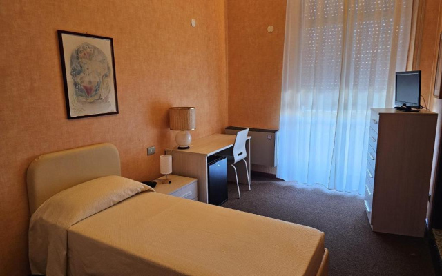 Hotel Corona