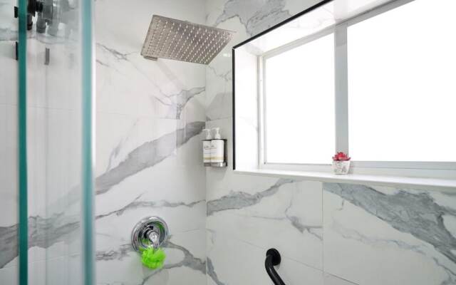 Vacay Spot Large Family Vacation Rental 4to23guest