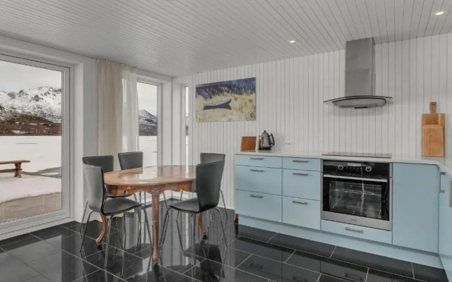 Vesterålen Apartment