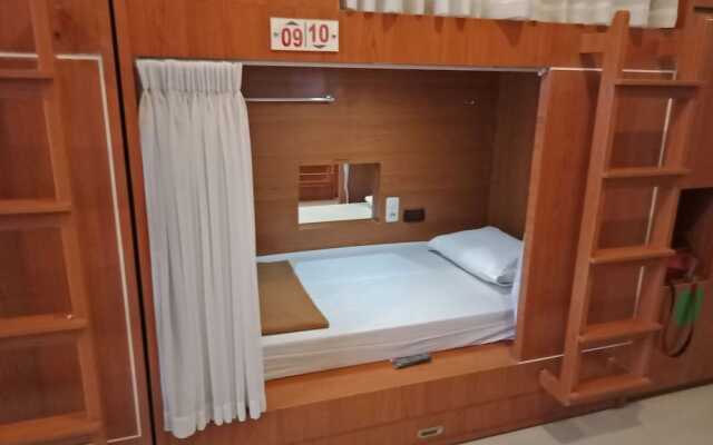 Bogor Cabin Inn - Hostel