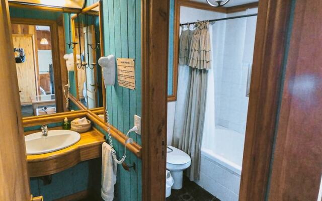 Arrayan Lake View Mountain Lodge & Casa De Te Arrayan