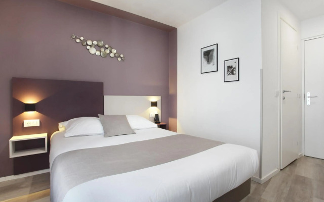 The Alcove Hotel